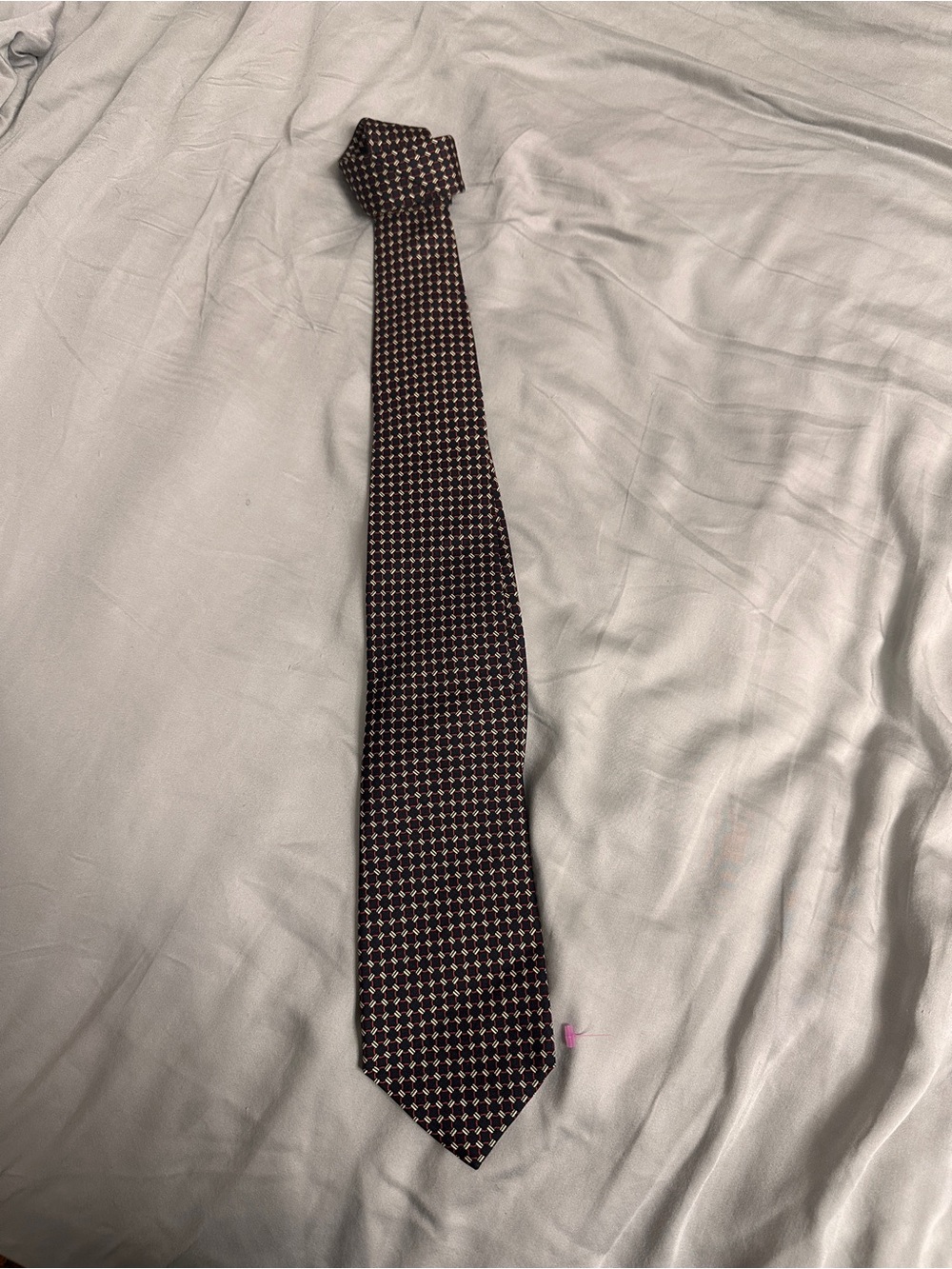 Brooks Brothers USA Men's Black & Red Geometric Pattern Silk Neck Tie